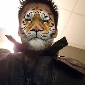 Meet your Posher, Wallace